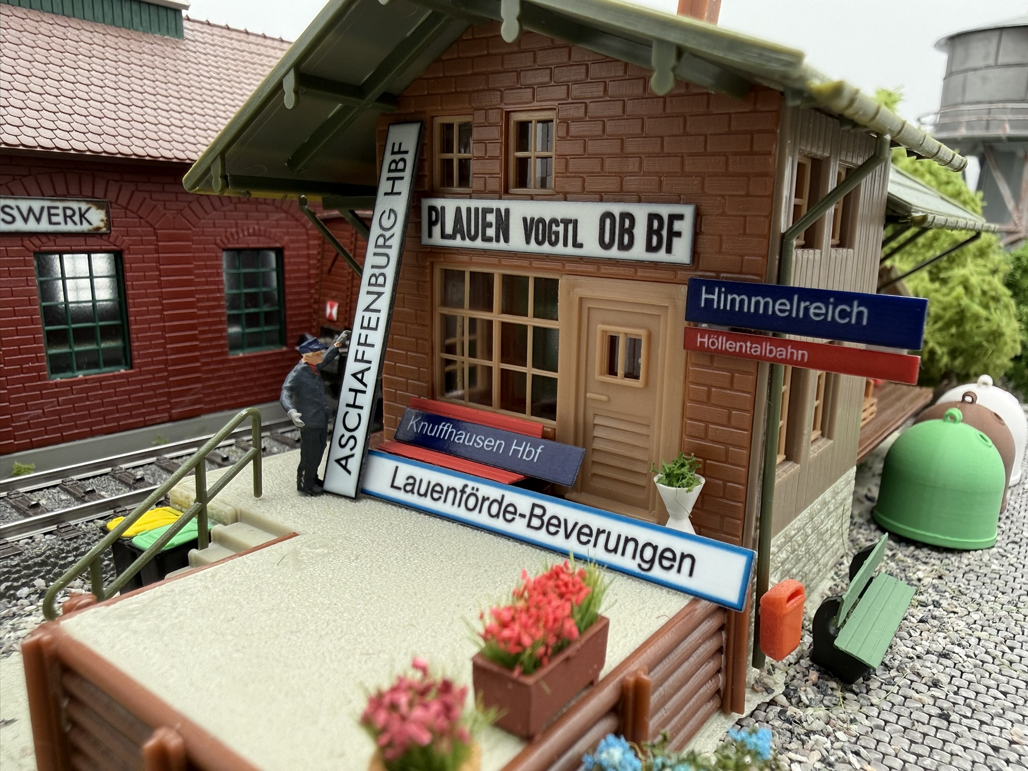 Bahnhofsschilder-alle-H0-IMG_6969 Bahnhofsschilder-alle-H0-IMG_6969
