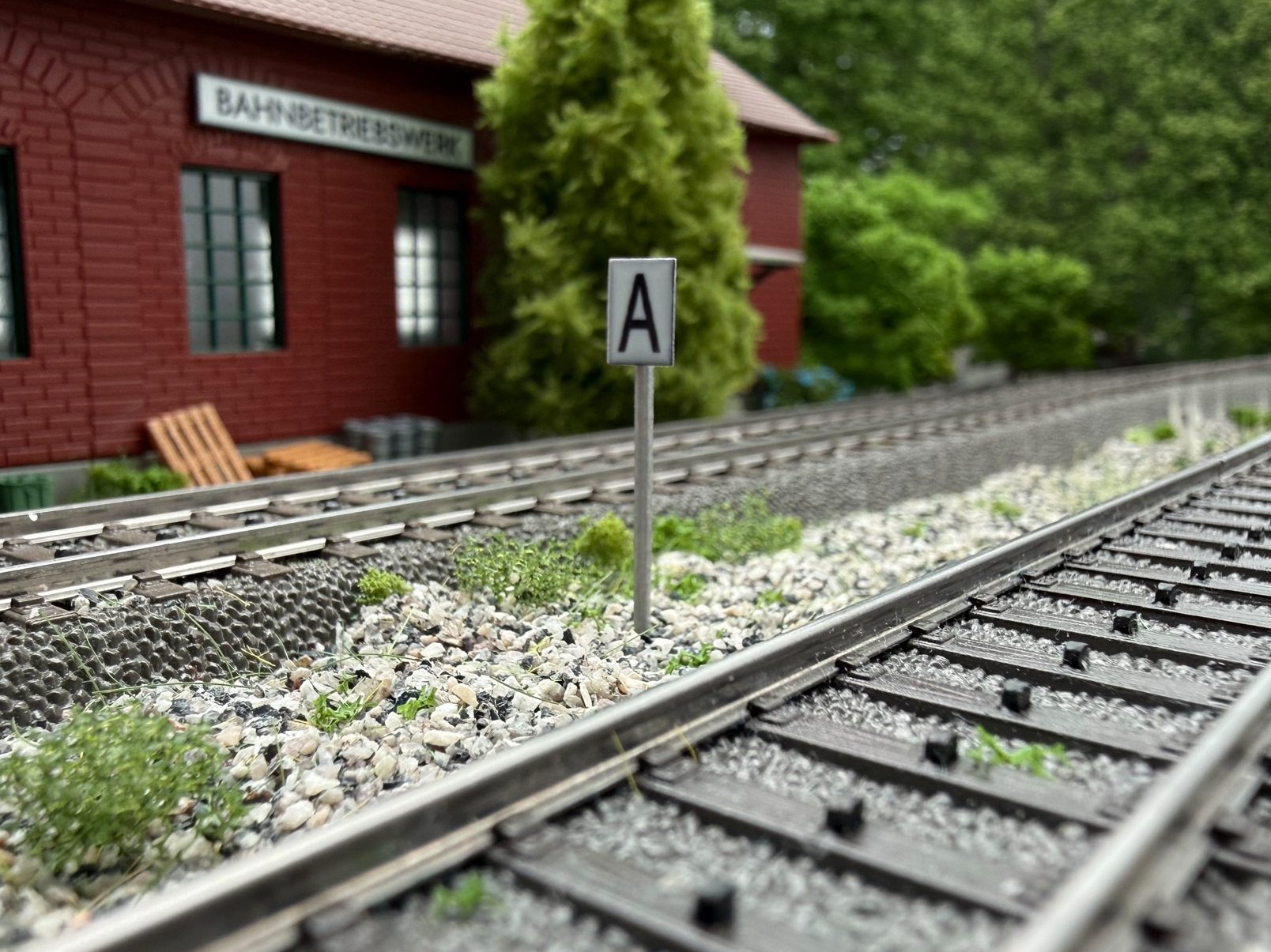 lf5-Langsamfahrsignal-Anfangtafel-h0-IMG_6600