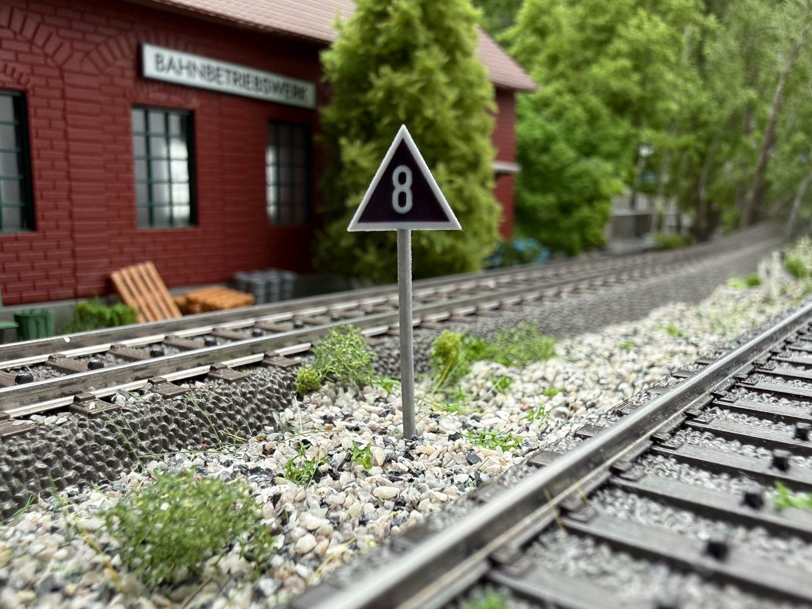 zs3-geschwindigkeitsanzeiger-spitze-nach-oben-h0-IMG_6621