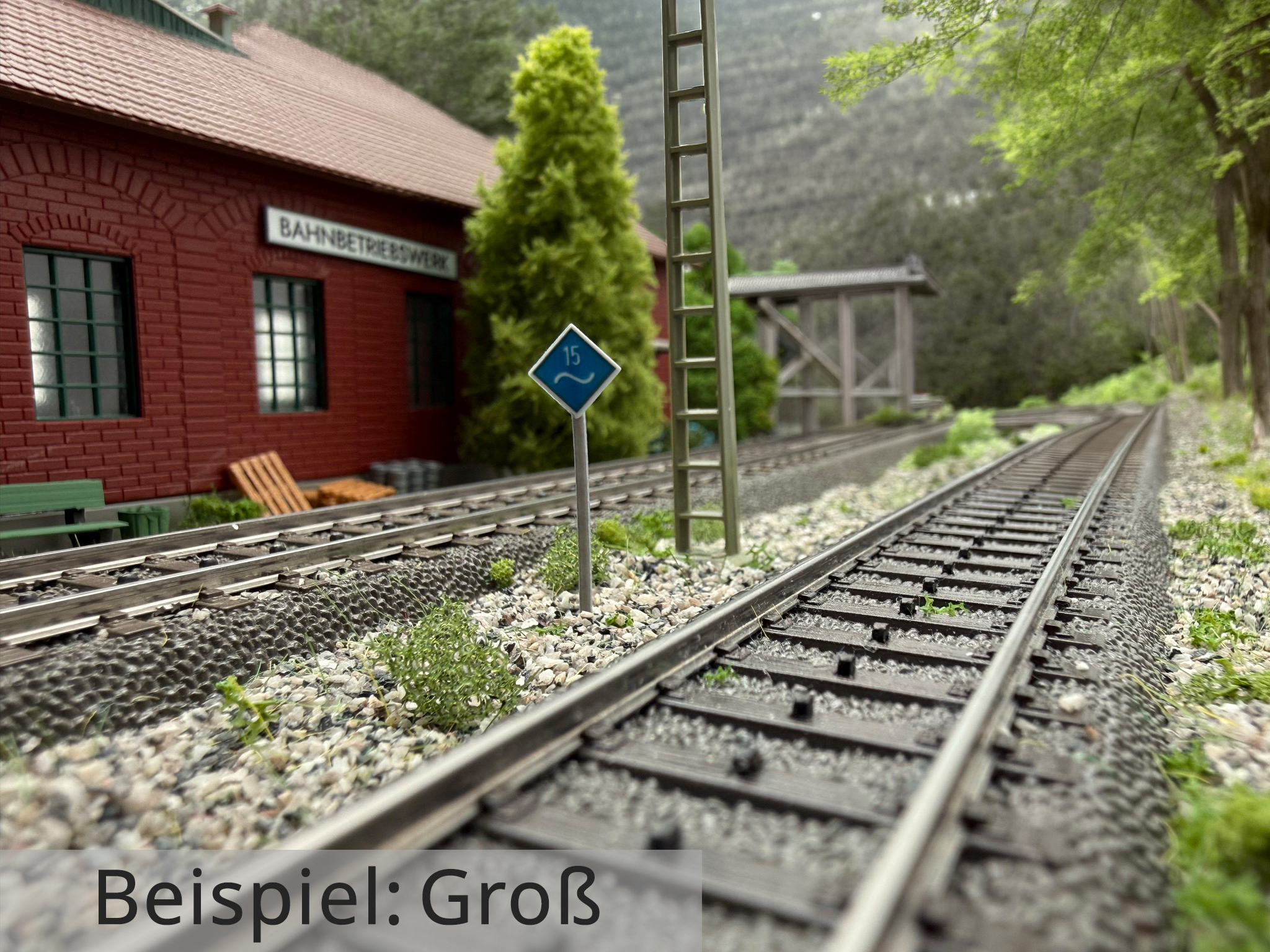 zusatzschild-wechselstrom-15kv-h0-IMG_6590